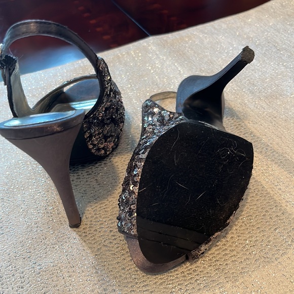 Beautiful sequin heels - Picture 5 of 5